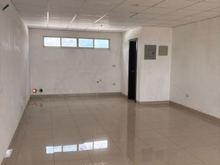 Foto 9 de Venta de oficinas sector comercial cerca de La Joya y Villa Club