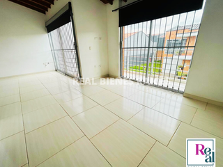 Foto 14 de VENDO CASA ESQUINERA UNIFAMILIAR CERCA AL CENTRO COMERCIAL VIVA