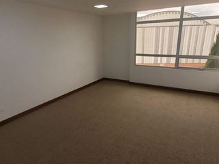 Foto 2 de Vende OFICINA  ETAPA 3 CENTRO EMPRESARIAL OIKOS TOCANCIPA P.H.