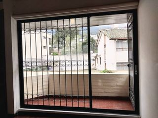 Foto 14 de Rento Casa 280 M2. Conjunto Lombarda. Quitgo Tenis.
