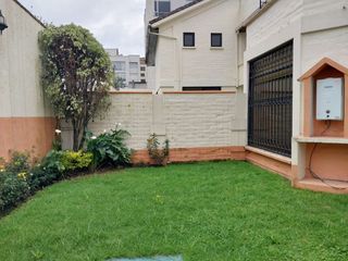 Foto 15 de Rento Casa 280 M2. Conjunto Lombarda. Quitgo Tenis.