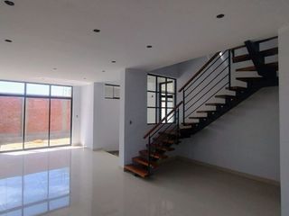 Foto 9 de URB. BOULEVARD DE MIRAFLORES COUNTRY CLUB  1