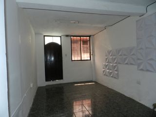 Foto 1 de DEPARTAMENTO CON LOCAL