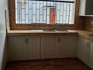 Foto 9 de VENTA DE AMPLIO DEPARTAMENTO-PRIMER PISO-EN VILLA MARIA DEL TRIUNFO