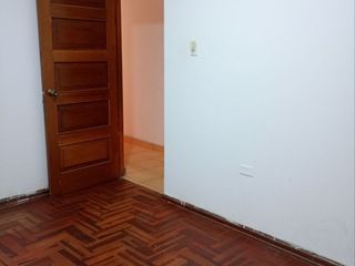Foto 19 de VENTA DE AMPLIO DEPARTAMENTO-PRIMER PISO-EN VILLA MARIA DEL TRIUNFO