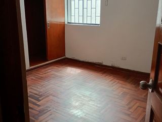 Foto 22 de VENTA DE AMPLIO DEPARTAMENTO-PRIMER PISO-EN VILLA MARIA DEL TRIUNFO