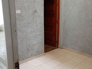Foto 23 de VENTA DE AMPLIO DEPARTAMENTO-PRIMER PISO-EN VILLA MARIA DEL TRIUNFO