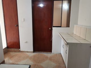 Foto 9 de ALQUILO PRACTICO DEPA EN 3ER PISO - SURCO PUEBLO