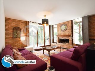 Foto 6 de Challuabamba, Venta de Hermosa Casa Estilo Rústico Moderno