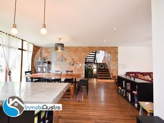 Foto 10 de Challuabamba, Venta de Hermosa Casa Estilo Rústico Moderno