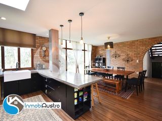 Foto 11 de Challuabamba, Venta de Hermosa Casa Estilo Rústico Moderno