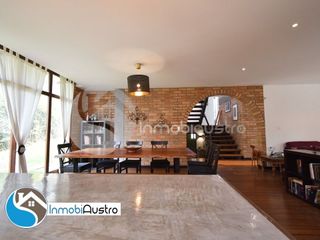 Foto 12 de Challuabamba, Venta de Hermosa Casa Estilo Rústico Moderno