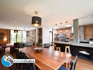 Foto 13 de Challuabamba, Venta de Hermosa Casa Estilo Rústico Moderno