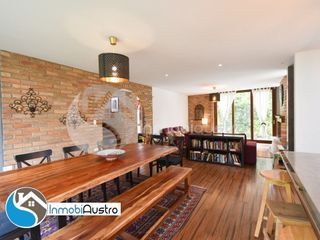 Foto 15 de Challuabamba, Venta de Hermosa Casa Estilo Rústico Moderno