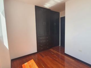 Foto 15 de Renta Departamento Dúplex Carcelén Sector Mastodontes, 92 m² Útil $300 Mensuales