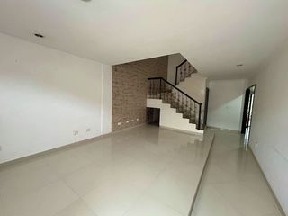 Foto 3 de CASA EN VENTA SECTOR  CONJUNTO RESIDENCIAL PAJONAL  YOPAL CASANARE