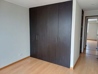 Foto 12 de Vendo departamento con cochera a media cuadra de Real Plaza Salaverry