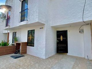 Foto 9 de SE ALQUILA CASA EN URB. BARU EN MACHALA