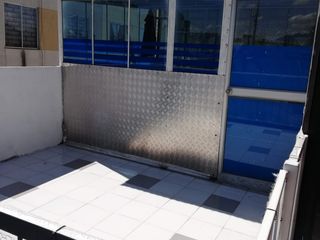 Foto 8 de Departamento en Venta 2 Habitaciones Conjunto Divino Niño-Terraza con techo