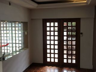 Foto 2 de EDIFICIO EN ARRIENDO O VENTA en Centro Norte de Quito Ideal para Negocios o Institutos
