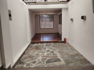 Foto 3 de EDIFICIO EN ARRIENDO O VENTA en Centro Norte de Quito Ideal para Negocios o Institutos