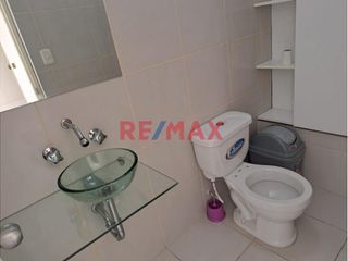 Foto 4 de Se Alquila Oficina En Zona Tranquila Ideal Para Consultorio