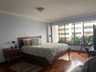 Foto 6 de Departamento de renta o venta sector González Suárez, 2 dorms con baño, preciosa vista a la ciudad
