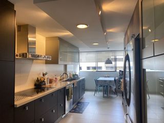 Foto 4 de Departamento de renta o venta sector González Suárez, 2 dorms con baño, preciosa vista a la ciudad