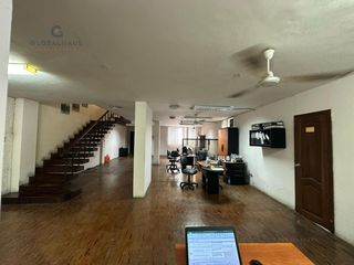Foto 1 de Edificio para oficina o negocio Urdesa Central Guayaquil