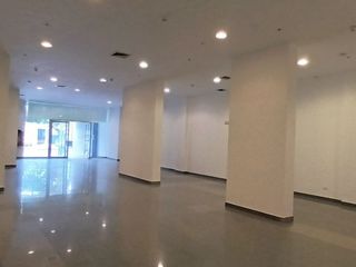 Foto 11 de Excelente Local Comercial en primer piso del Edificio Empresarial Benavides