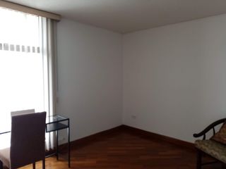 Foto 22 de HERMOSO Y AMPLIO DEPARTAMENTO DUPLEX EN URBANIZACION CERRADA MIRAVALLE 4 CUMBAYA