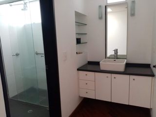 Foto 23 de HERMOSO Y AMPLIO DEPARTAMENTO DUPLEX EN URBANIZACION CERRADA MIRAVALLE 4 CUMBAYA
