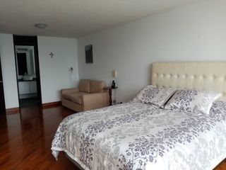 Foto 17 de HERMOSO Y AMPLIO DEPARTAMENTO DUPLEX EN URBANIZACION CERRADA MIRAVALLE 4 CUMBAYA