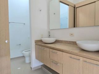 Foto 37 de SE VENDE CASA EN EL CASTILLO, CONJUNTO CERRADO EN JAMUNDI