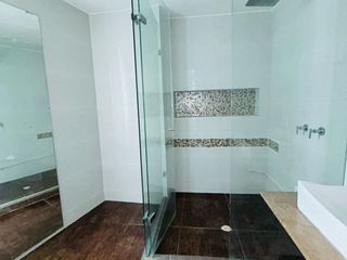 Foto 4 de VENTA APARTAMENTO MENGA