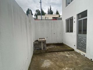 Foto 4 de Casa en Venta en Conjunto Habitacional Di Torino – Sector Conocoto, Quito