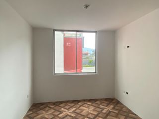 Foto 9 de Casa en Venta en Conjunto Habitacional Di Torino – Sector Conocoto, Quito