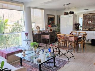 Foto 4 de ALQUILO / VENDO MODERNO DUPLEX 223mts. 3dorm. 2estac. Calle Los Cedrones 295, Urb. Sirius – La Molina