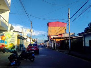 Foto 15 de Esta casa es para una familia que busca construir un futuro próspero en Tarapoto. Un lugar tranquilo donde los sueños de una mejor vida toman forma.