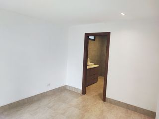 Foto 11 de Venta Casa en Lago de Capeira Guayaquil - Estreno - Nueva - Vía a Daule - Guayaquil - C254