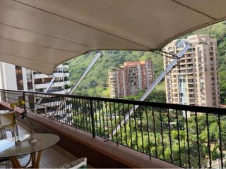 Foto 4 de VENDO APARTAMENTO EN EL OESTE PRECIO DE OPORTUNIDAD, AREA 363.96M2  MAS 96M2 DE TERRAAZA
