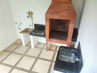 Foto 2 de Venta Casa en Lago de Capeira Vía a Daule Guayaquil - C357