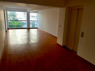 Foto 4 de Alquiler de acogedor departamento de 120m2 en Miraflores