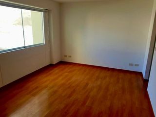 Foto 10 de Alquiler de acogedor departamento de 120m2 en Miraflores