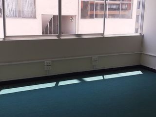 Foto 7 de VENDO OFICINA 60 M2. JESUS MARIA