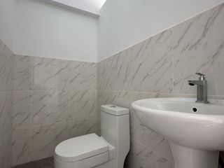 Foto 13 de Venta Departamento DUPLEX San Juan de Miraflores de 3 Dormitorios, Terraza y Estacionamiento