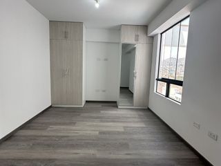 Foto 8 de Venta Departamento DUPLEX San Juan de Miraflores de 3 Dormitorios, Terraza y Estacionamiento