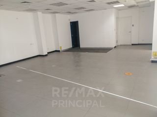 Foto 25 de VENTA DE LOCAL COMERCIAL PARA EMPRESAS/BANCOS DE 461m2 - S.J.L