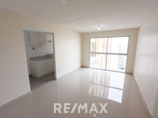 Foto 1 de Venta De Mini Departamento En El Cercado De Lima 40M2