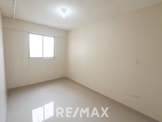 Foto 6 de Venta De Mini Departamento En El Cercado De Lima 40M2